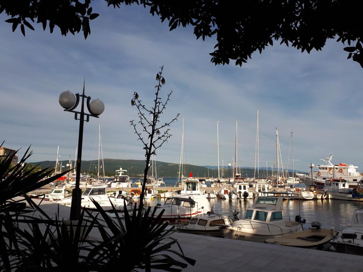 Apartment Ribica Krk Island Bagian luar foto