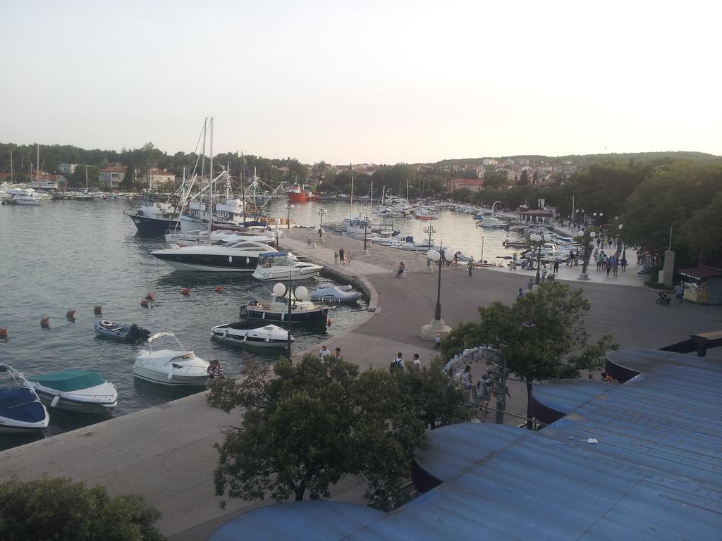 Apartment Ribica Krk Island Bagian luar foto