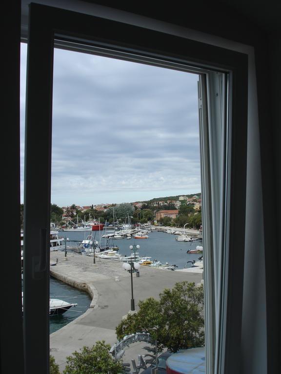 Apartment Ribica Krk Island Ruang foto